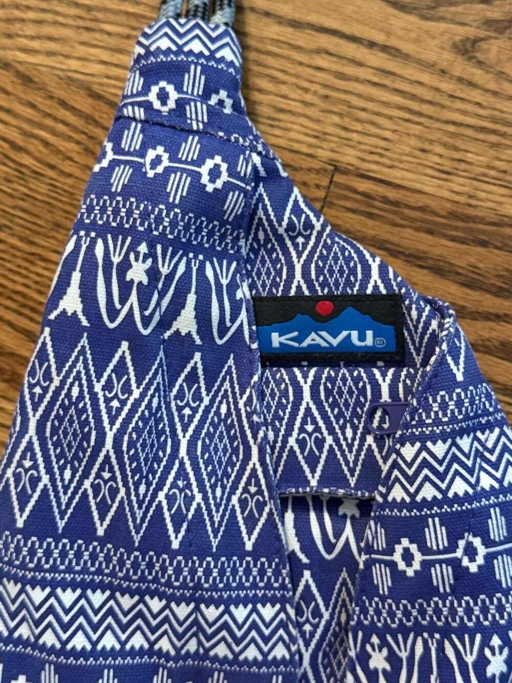 Kavu Rope Sling Bag Blue Aztec Geometric Print Cotton Crossbody